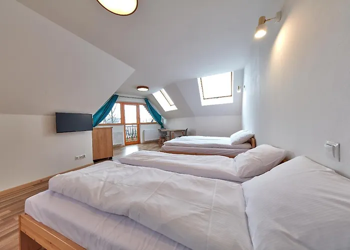 Sleboda Πανσιόν 3*